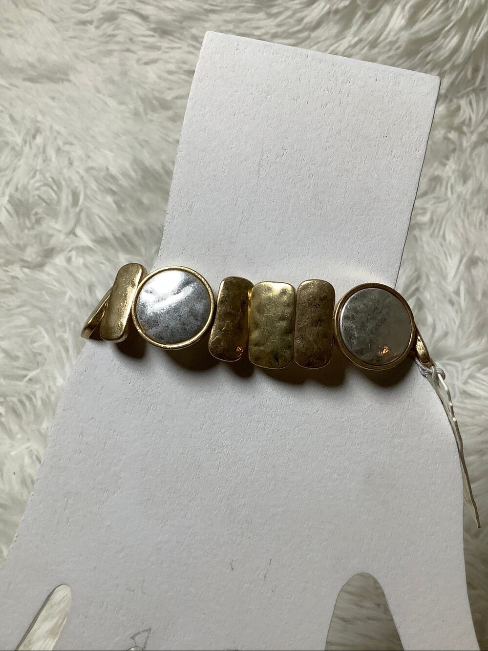 Christopher Banks Gold Silver Two Tone Medallion Stretch Bracelet Vintage F10-45